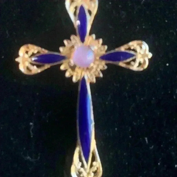 Necklace - Picture 4 of 11